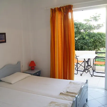 Silvi Mari Apartments Platanes  Exterior photo