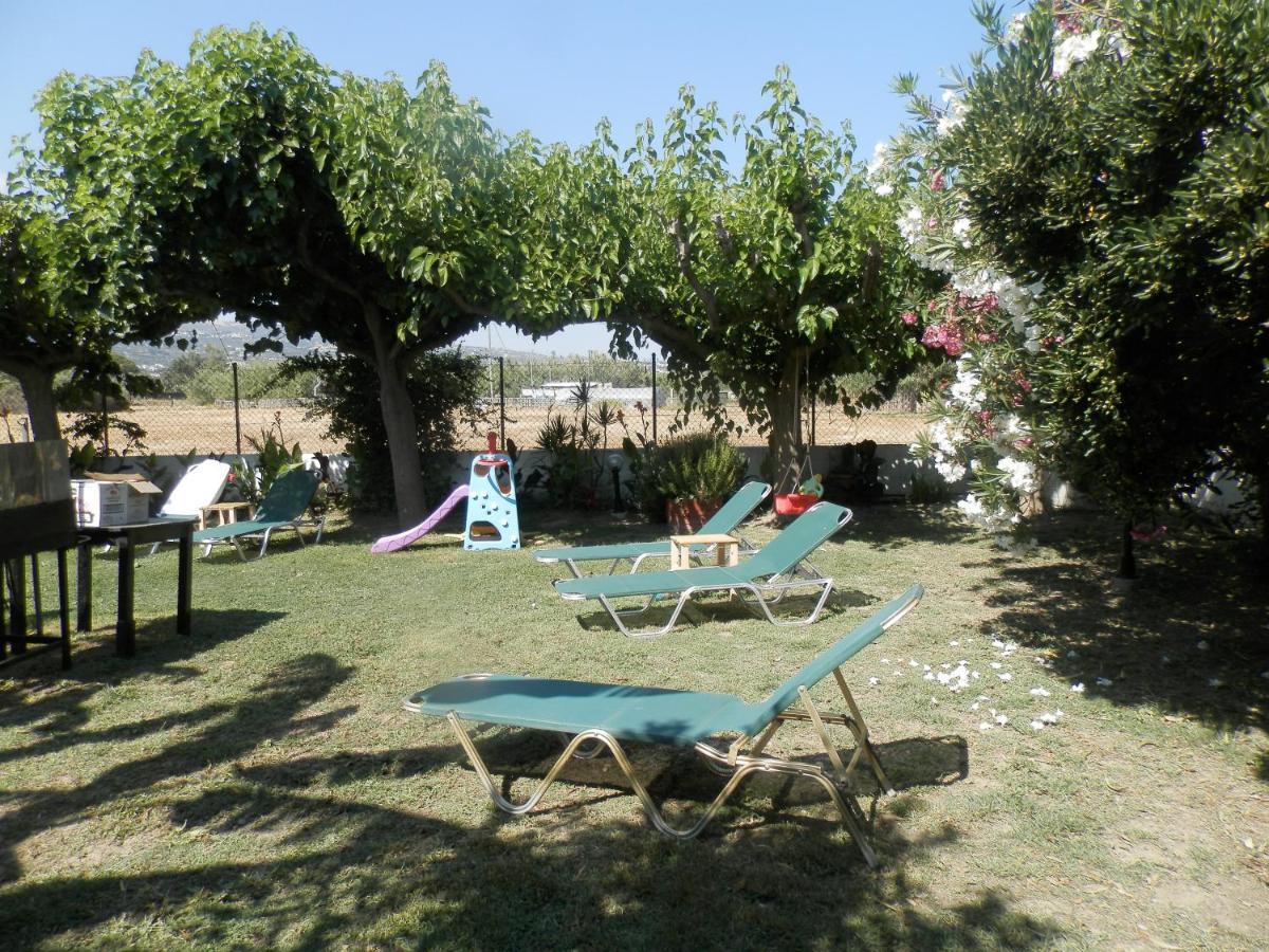 Silvi Mari * Platanes (Rethymno)